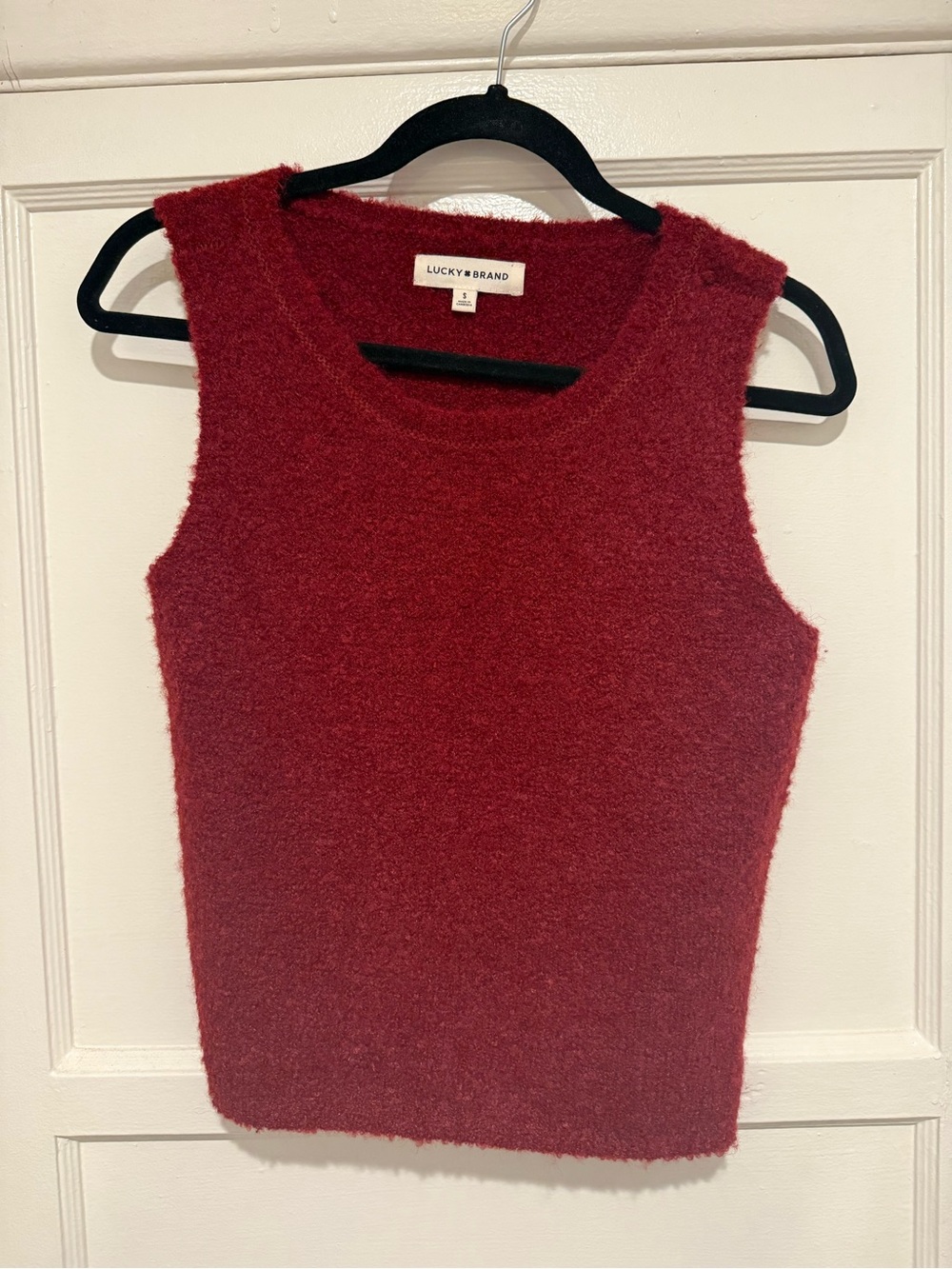 Lucky Brand Fuzzy Sleeveless Crewneck Tank in Deep Wine